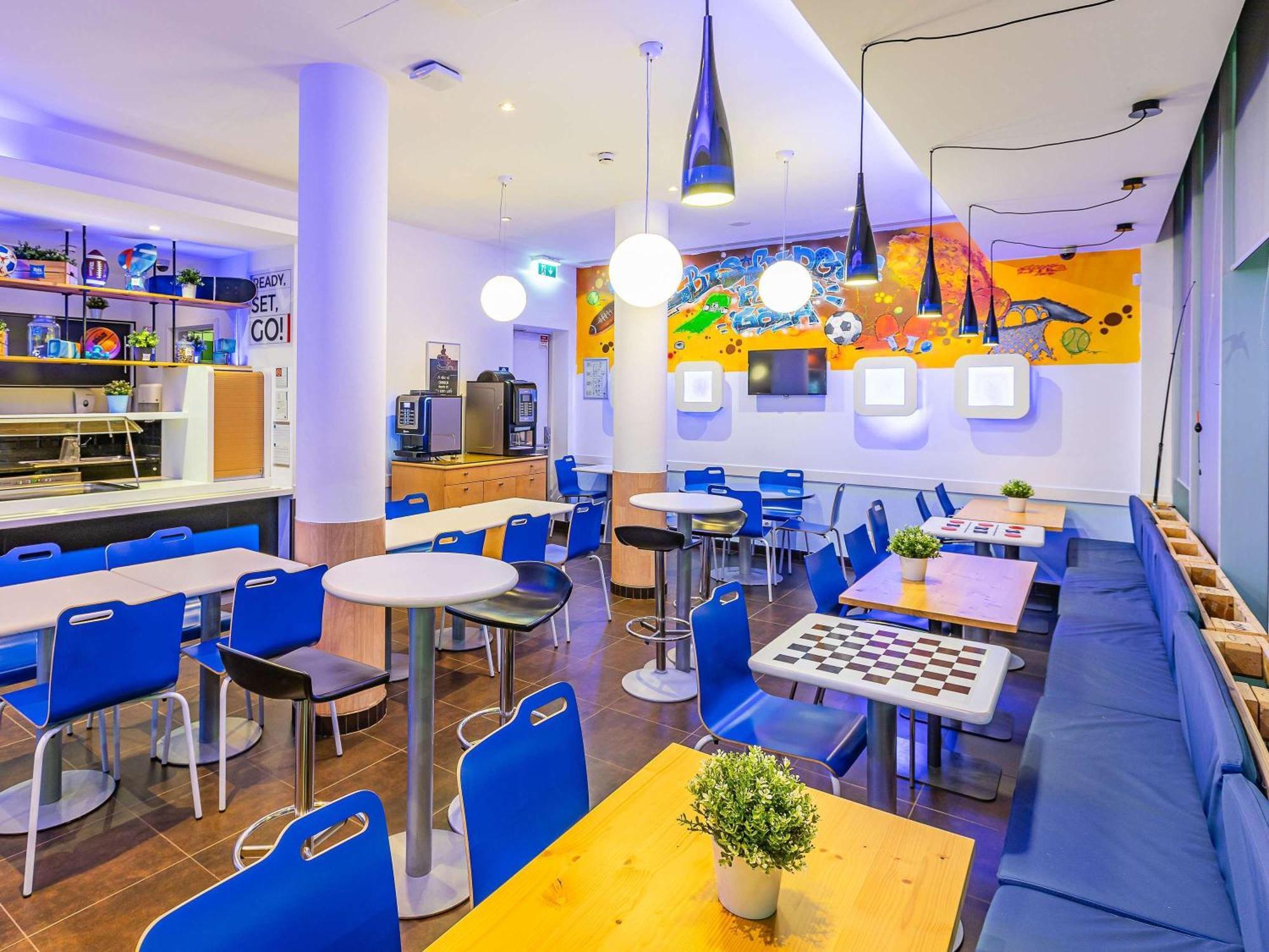 Hotel Ibis Budget Porto Gaia Vila Nova de Gaia Exterior photo