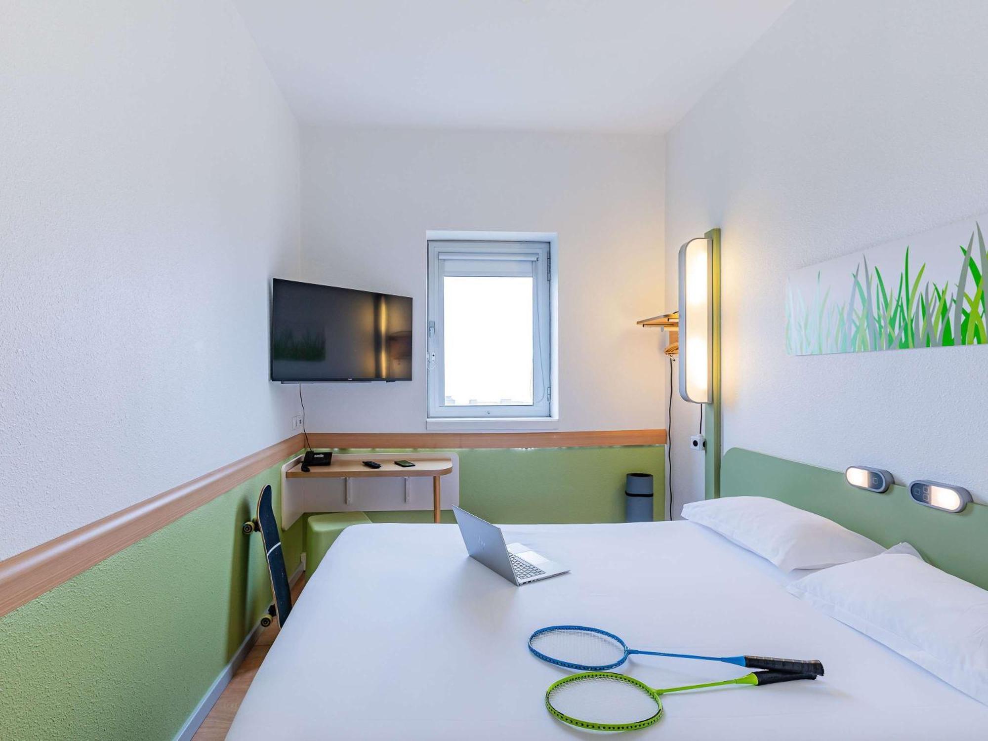 Hotel Ibis Budget Porto Gaia Vila Nova de Gaia Exterior photo